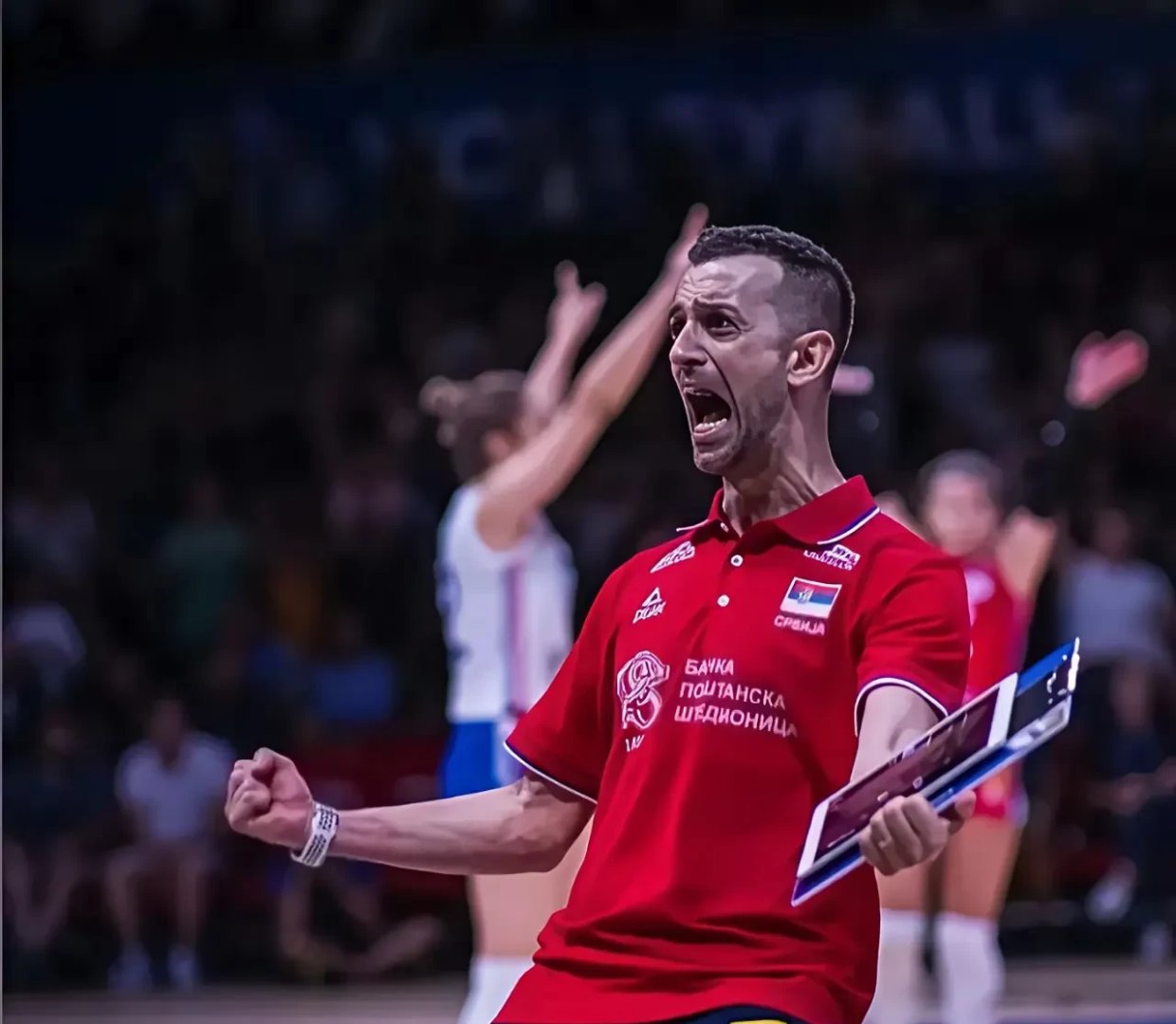 包含今晨比利亚雷亚尔调整名单以备德国杯，篮板制胜环节打磨，压力陡增，心理建设被强调的词条