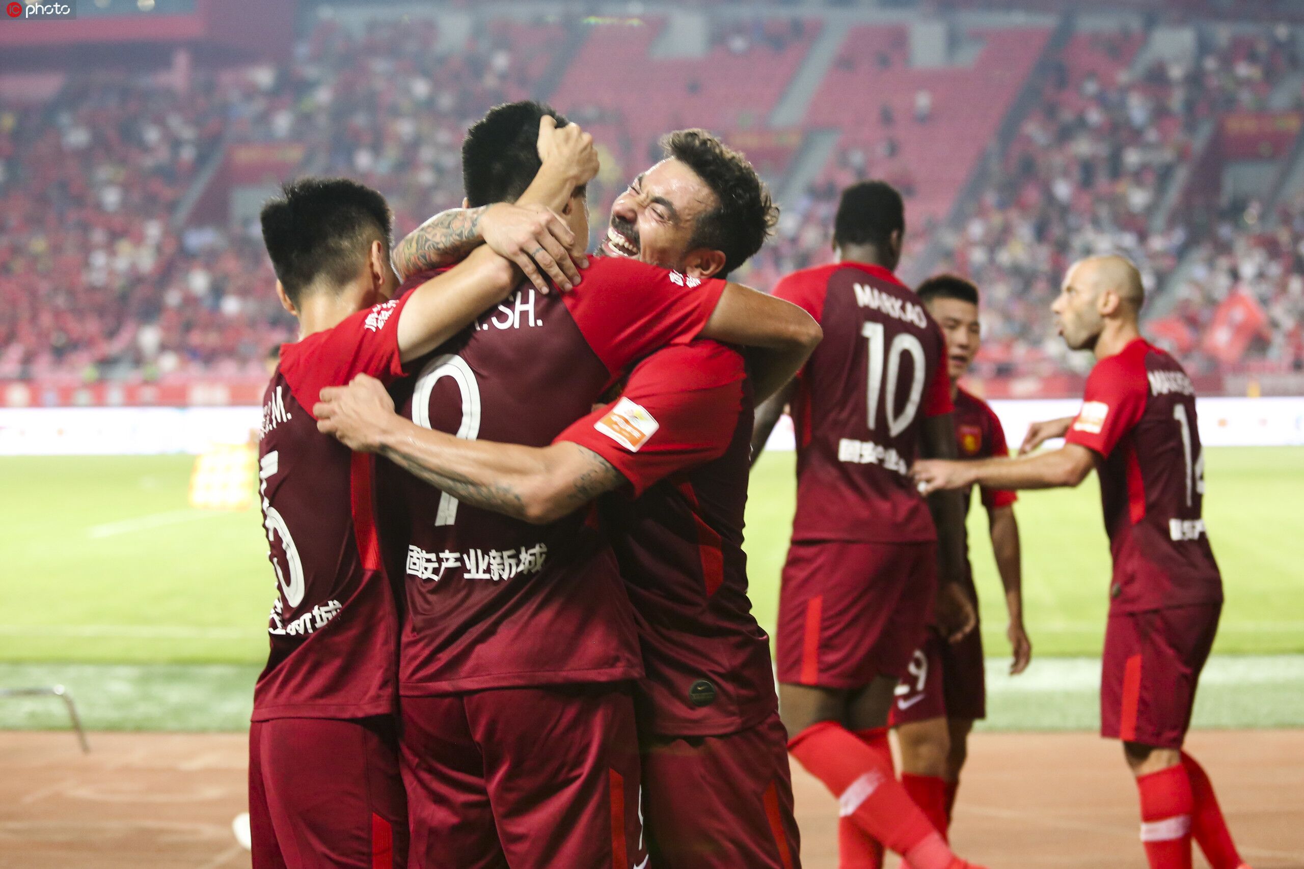 包含新奥尔良鹈鹕国际比赛日豪取连胜；志在中超名次提升；底气十足；数据趋势出现新变化的词条